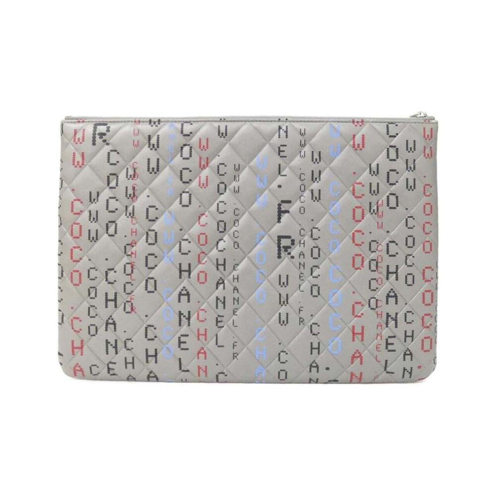 CHANEL Black Pouch - Picture 2 of 7